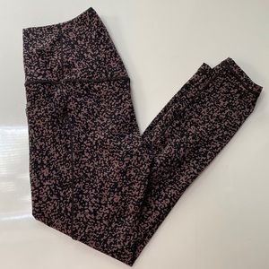 Athleta Salutation Stash Pocket II Gravel 7/8 Tight